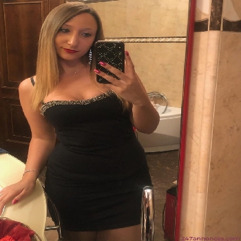 26 Year   Escort Sandra IN Cergy