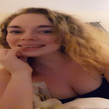 24 Year   Escort Linda IN Rochefort