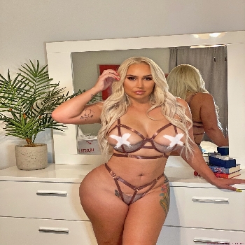 18 Year   Escort Joanita IN Fleury les Aubrais