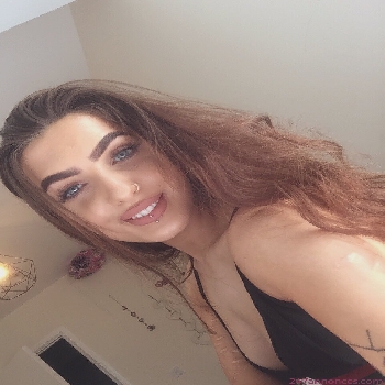22 Year   Escort LArissa IN Strasbourg