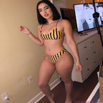 21 Year   Escort anne IN Boulogne Billancourt